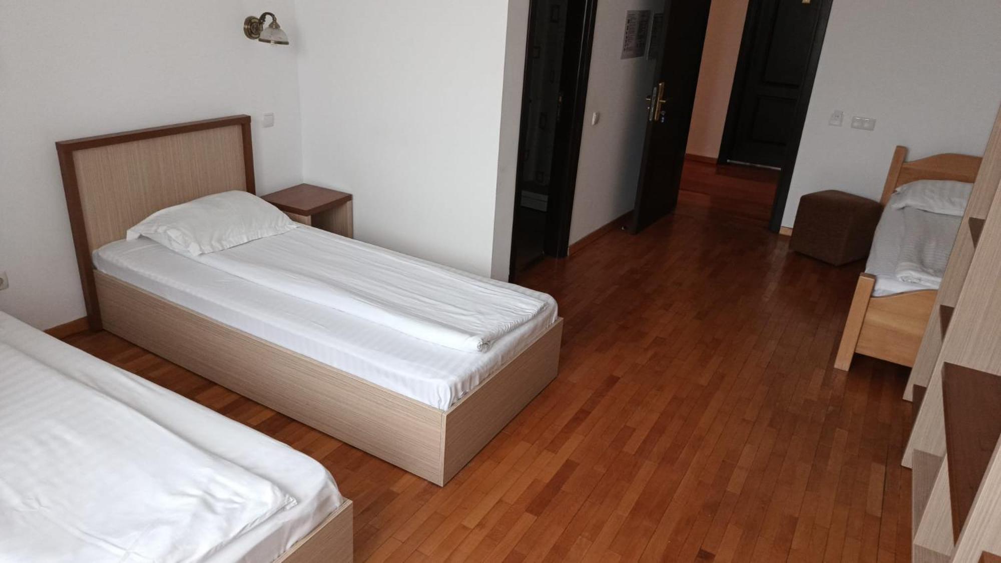 Hotel Posada Râmnicu Vâlcea Zewnętrze zdjęcie